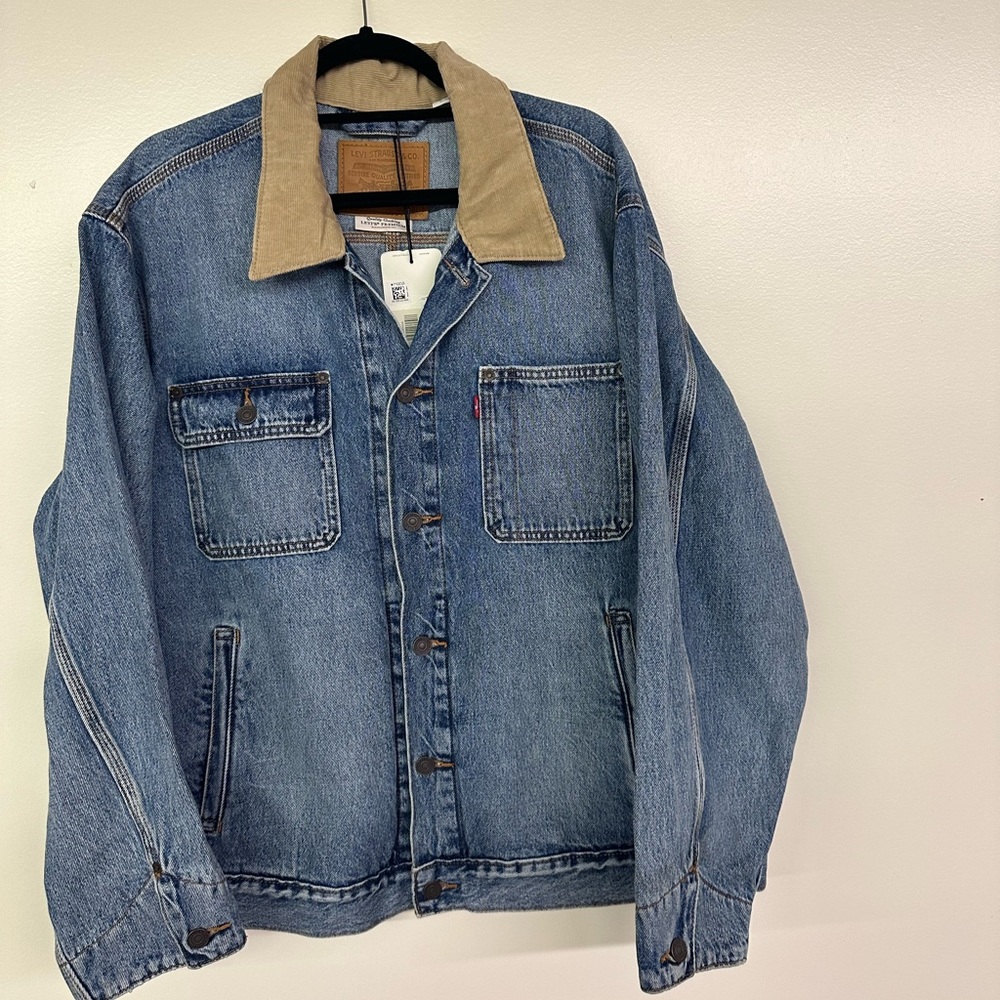 Levis jeans men’s jacket. Size XL